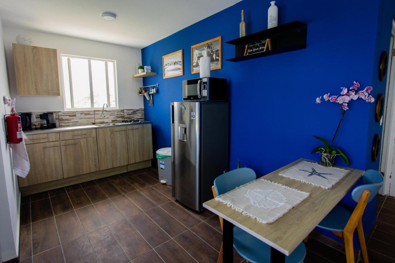 Westpunt Beach Apartments Вилемстад Екстериор снимка