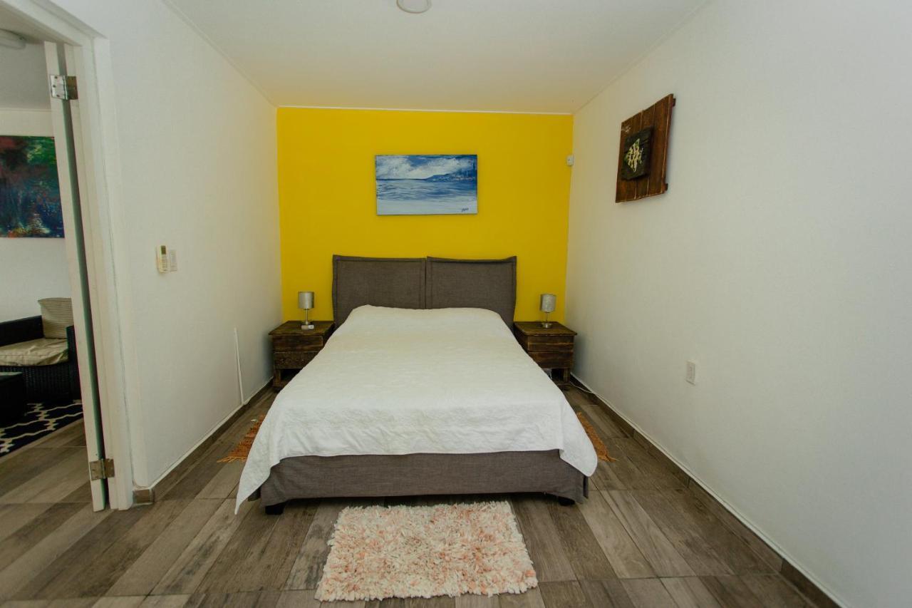 Westpunt Beach Apartments Вилемстад Екстериор снимка