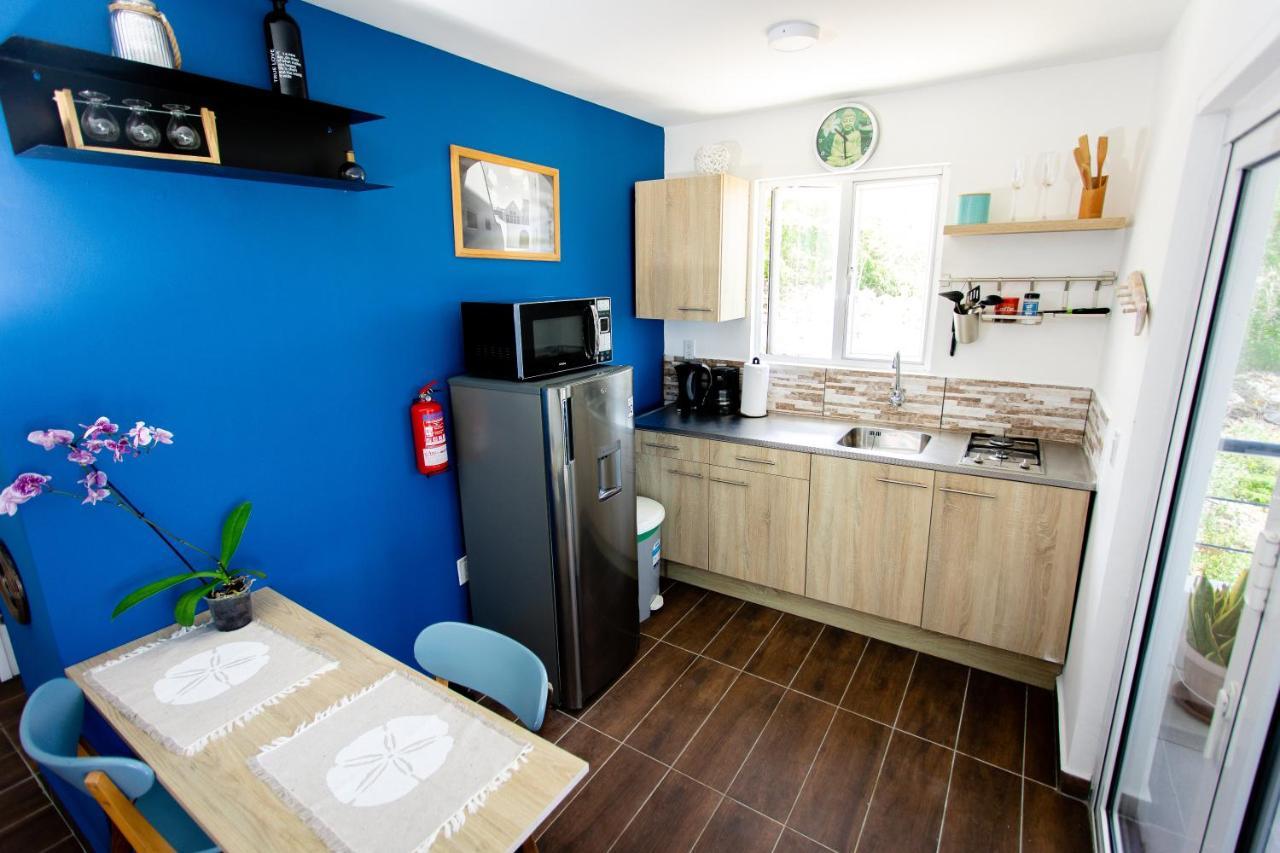 Westpunt Beach Apartments Вилемстад Екстериор снимка