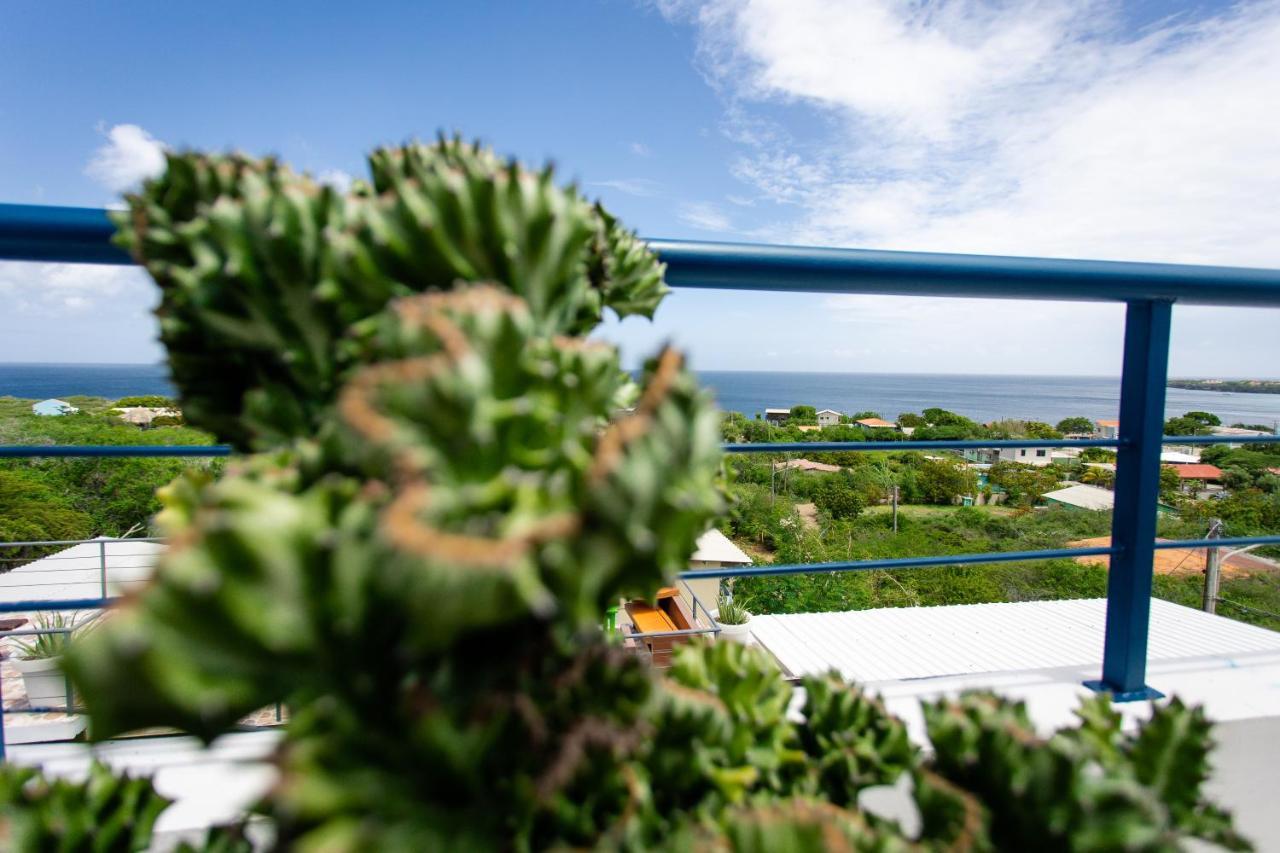 Westpunt Beach Apartments Вилемстад Екстериор снимка